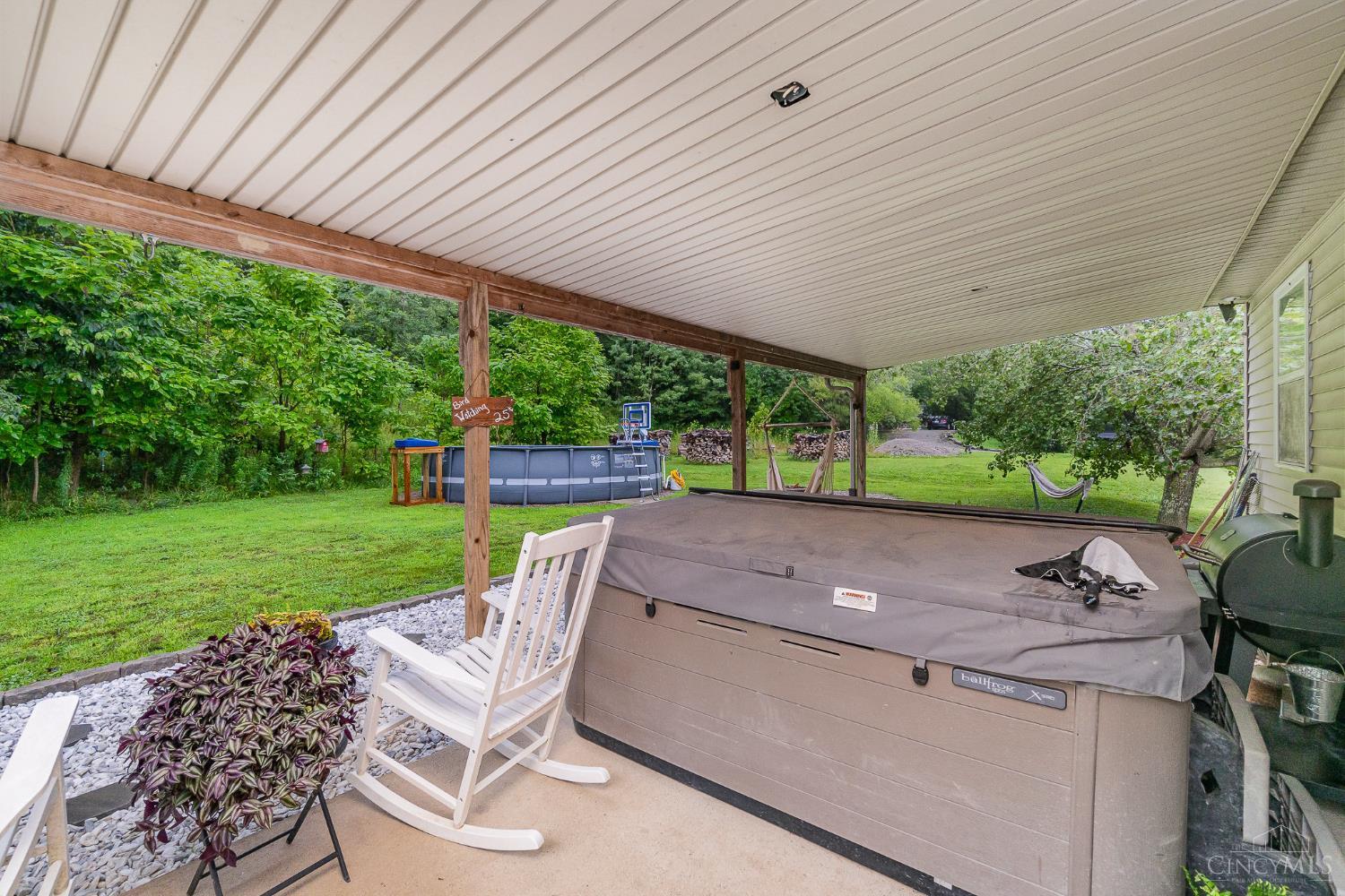 402 Circle Drive
