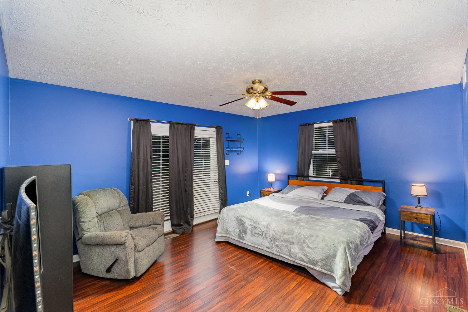 402 Circle Drive