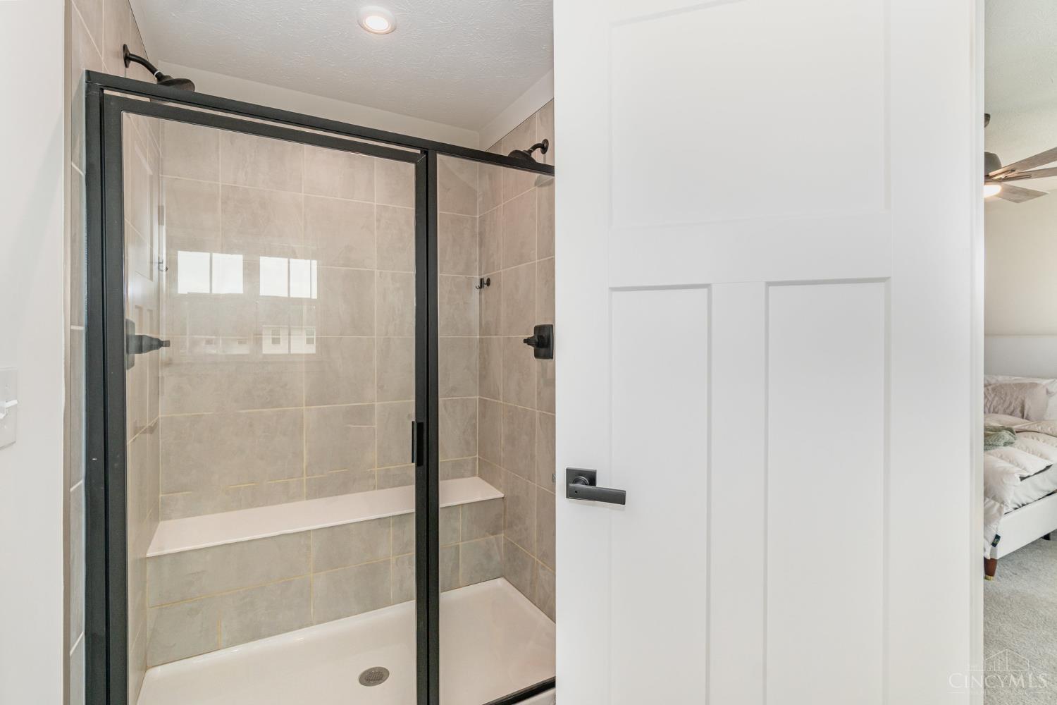 2532 Streamside Drive