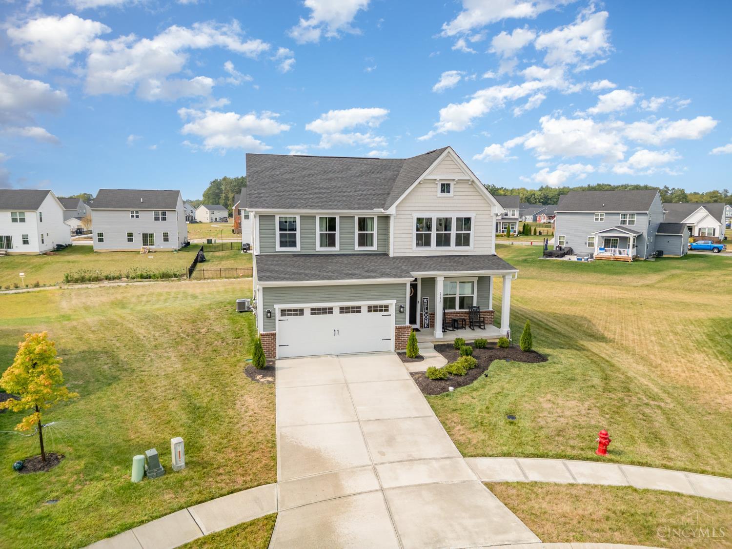 2532 Streamside Drive
