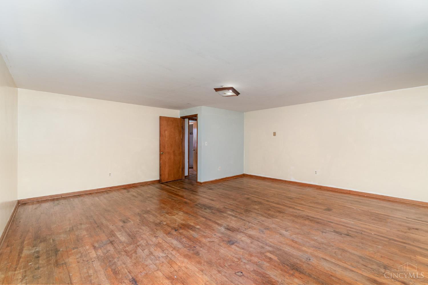 2756 Bardwell West Road