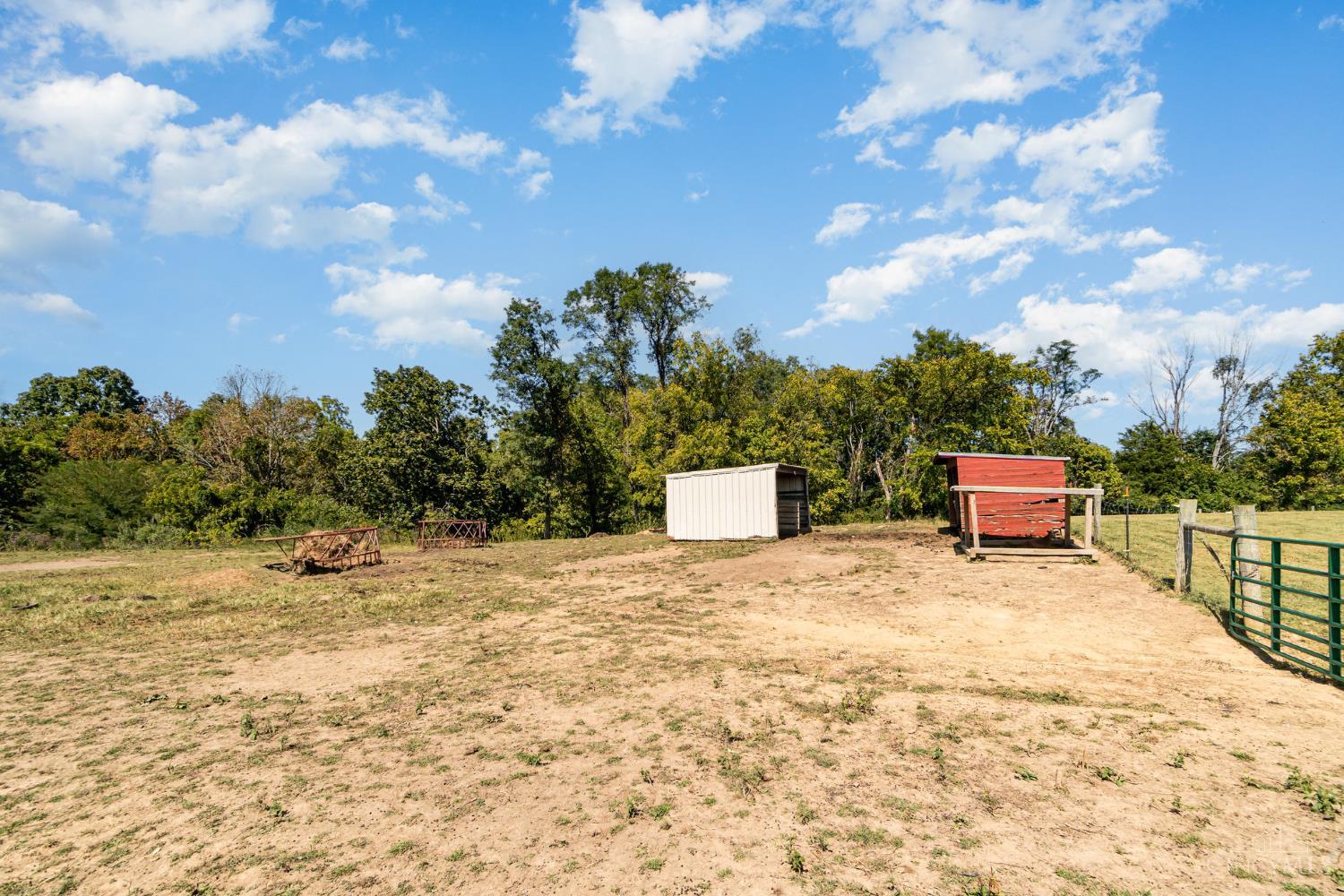 6024 Cahall School House Road