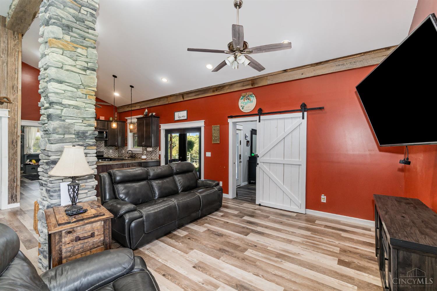 6024 Cahall School House Road