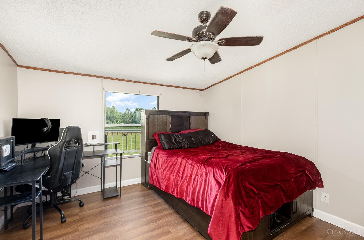 13602 Robbins Road