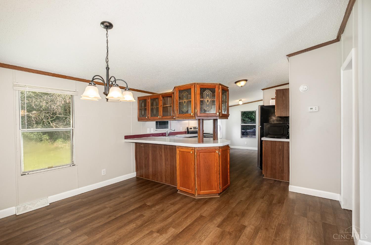 13602 Robbins Road