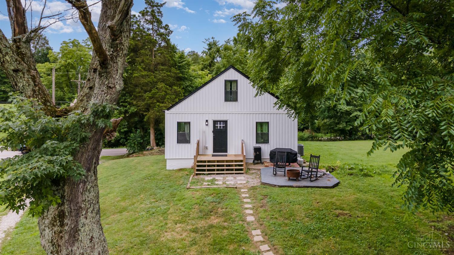 3371 Cole Road