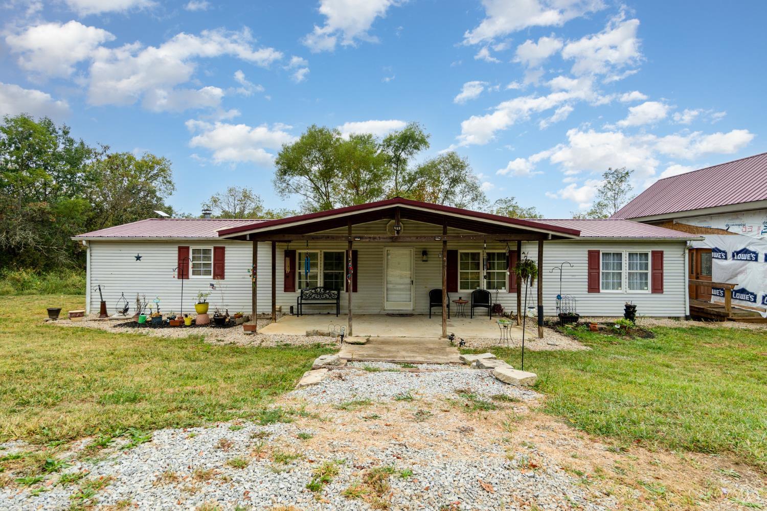 195 Kent Lane