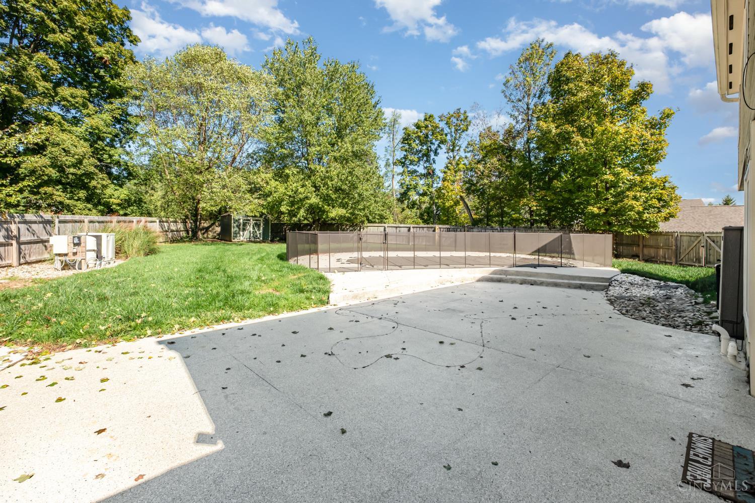 864 Tall Trees Drive