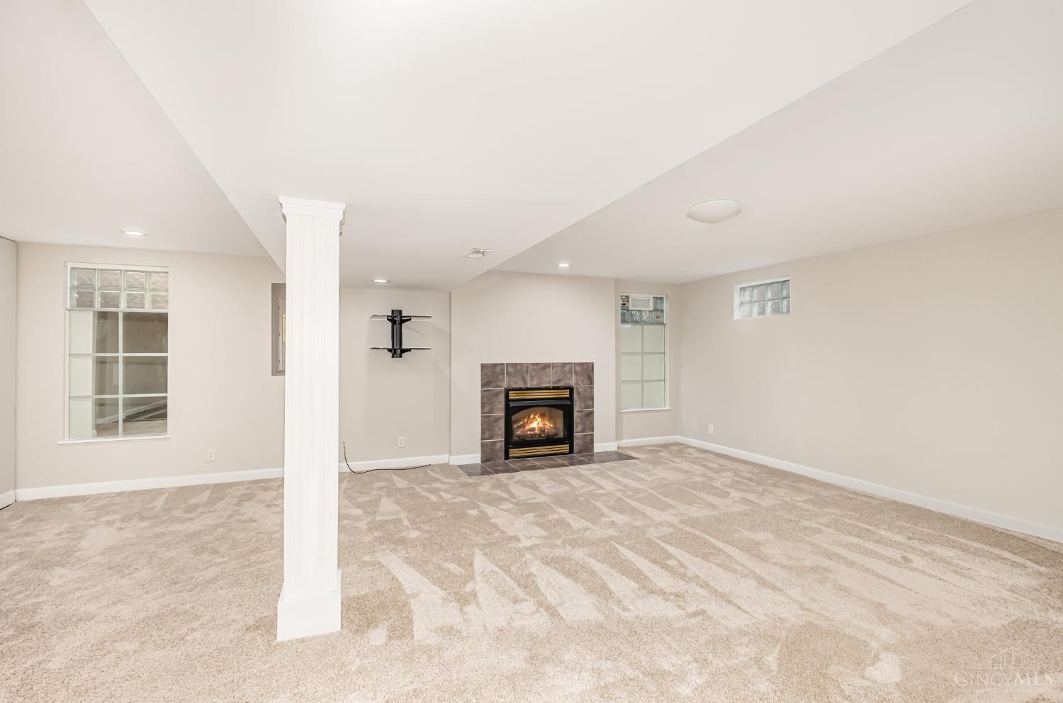 864 Tall Trees Drive