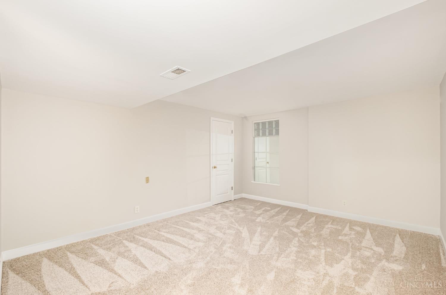 864 Tall Trees Drive