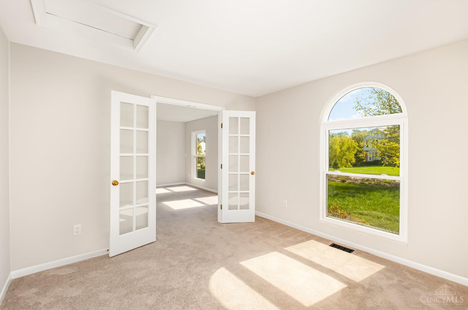 864 Tall Trees Drive