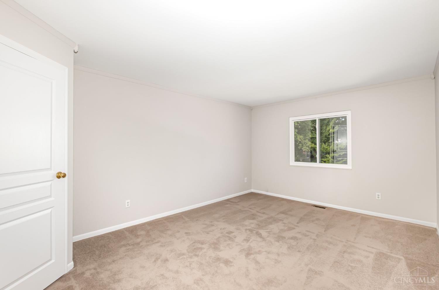 864 Tall Trees Drive