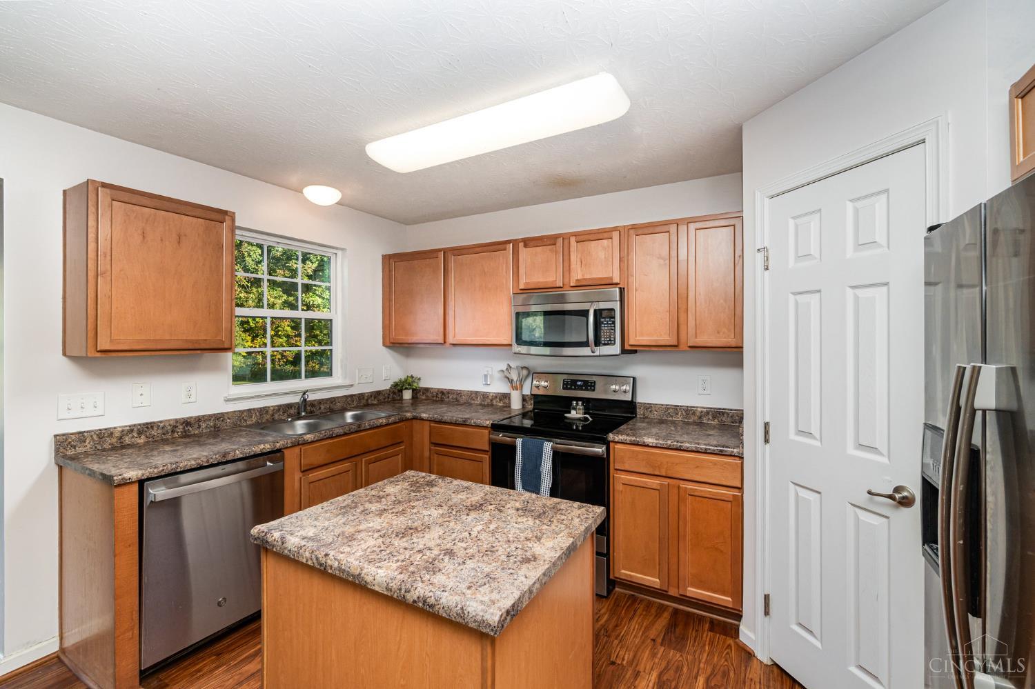 4578 Vista Meadows Drive