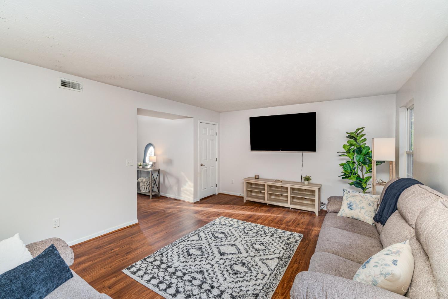 4578 Vista Meadows Drive