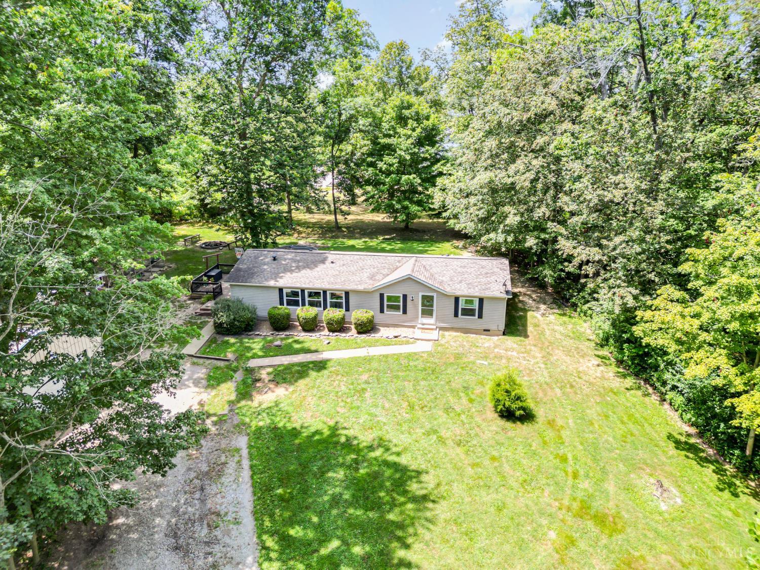 2724 Lucas Road