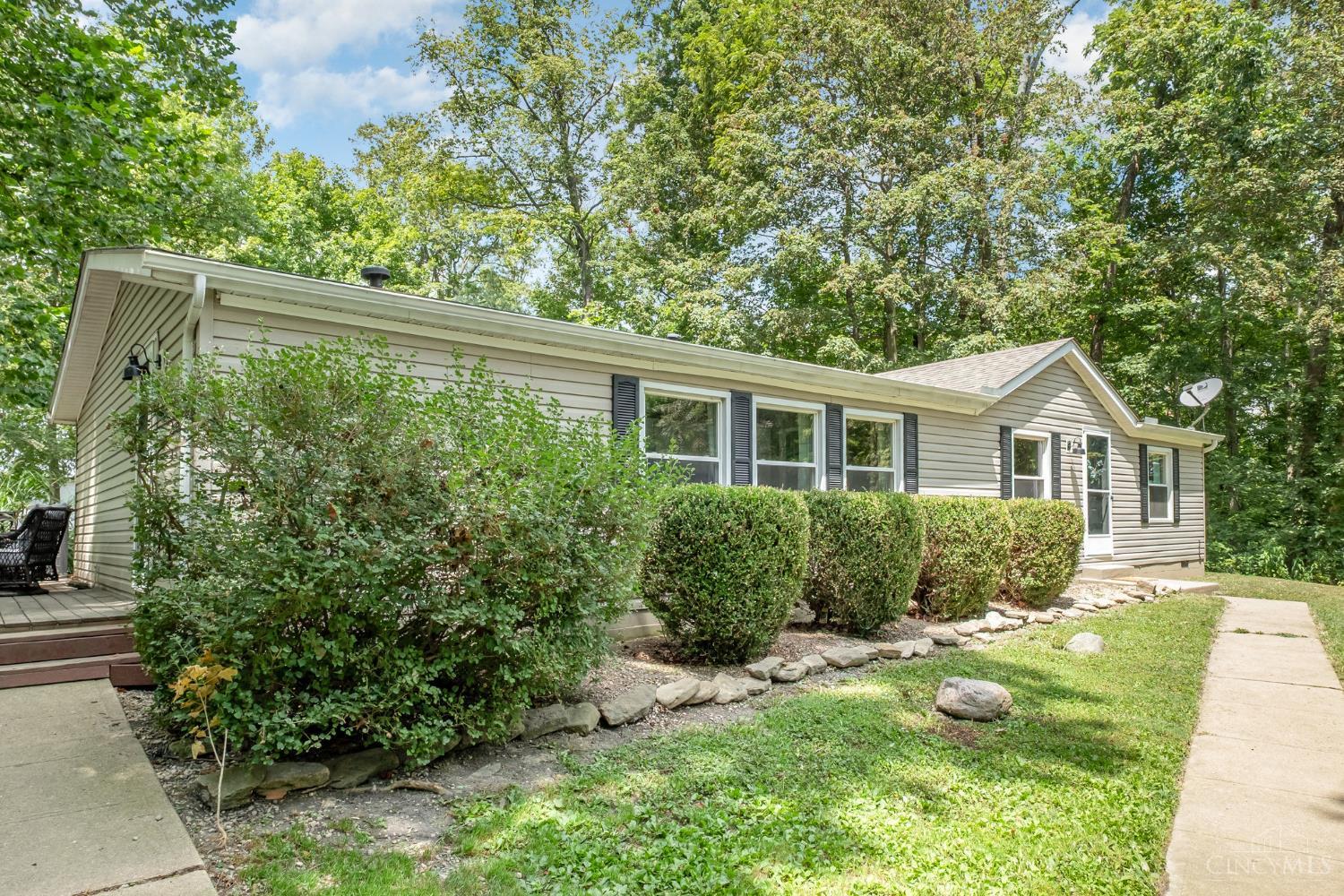 2724 Lucas Road