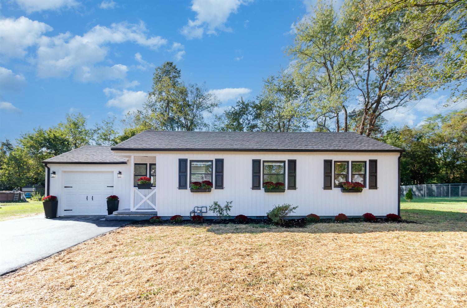 5 Woodruff Lane