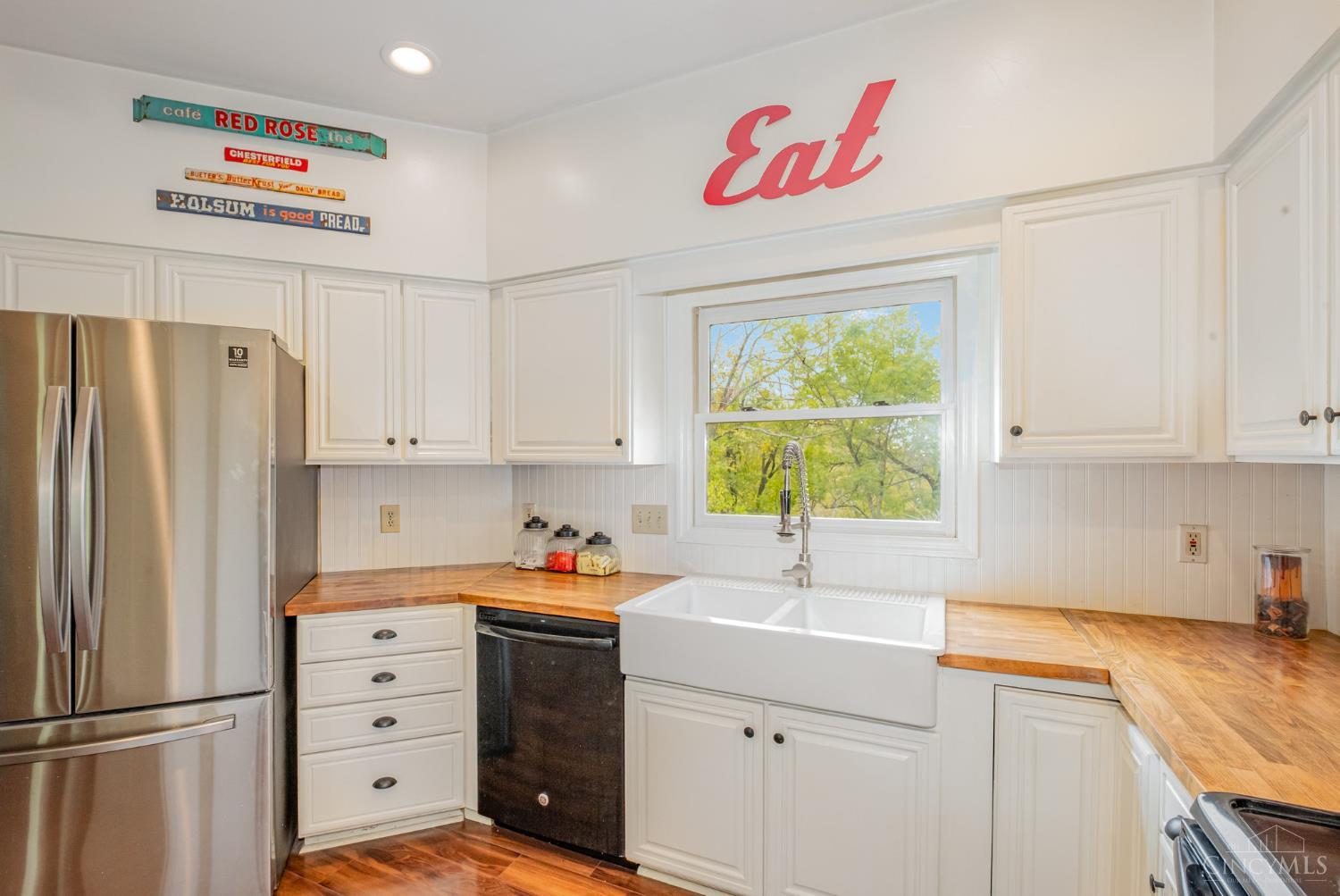 1477 Indian Ridge Trail