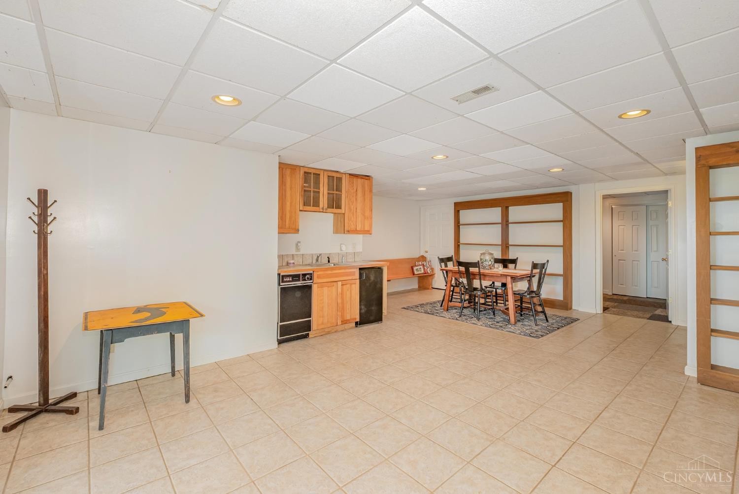 1477 Indian Ridge Trail
