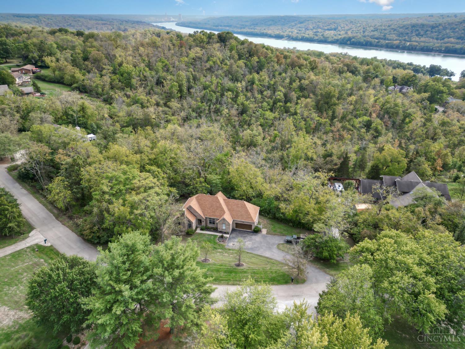 1477 Indian Ridge Trail