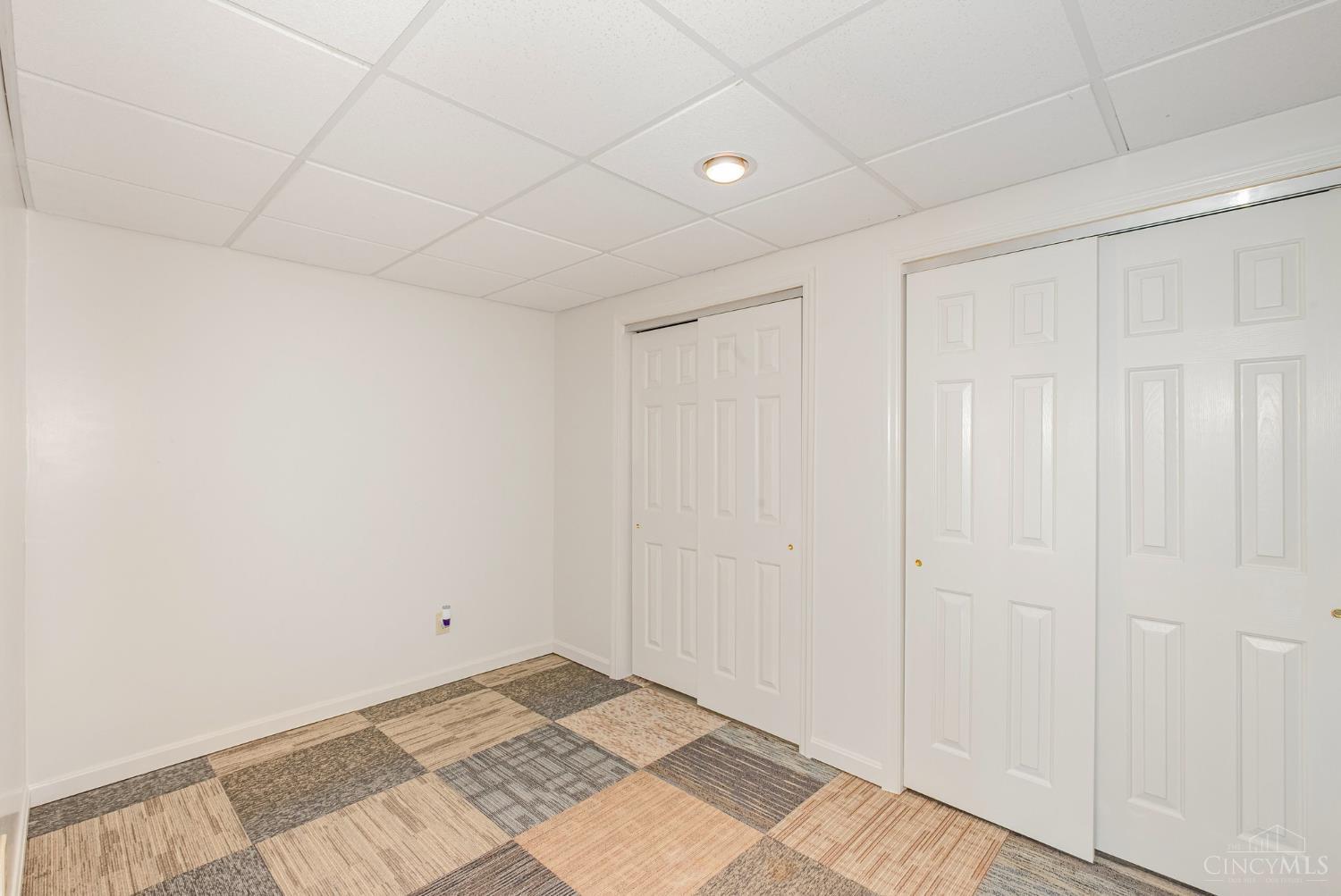 1477 Indian Ridge Trail