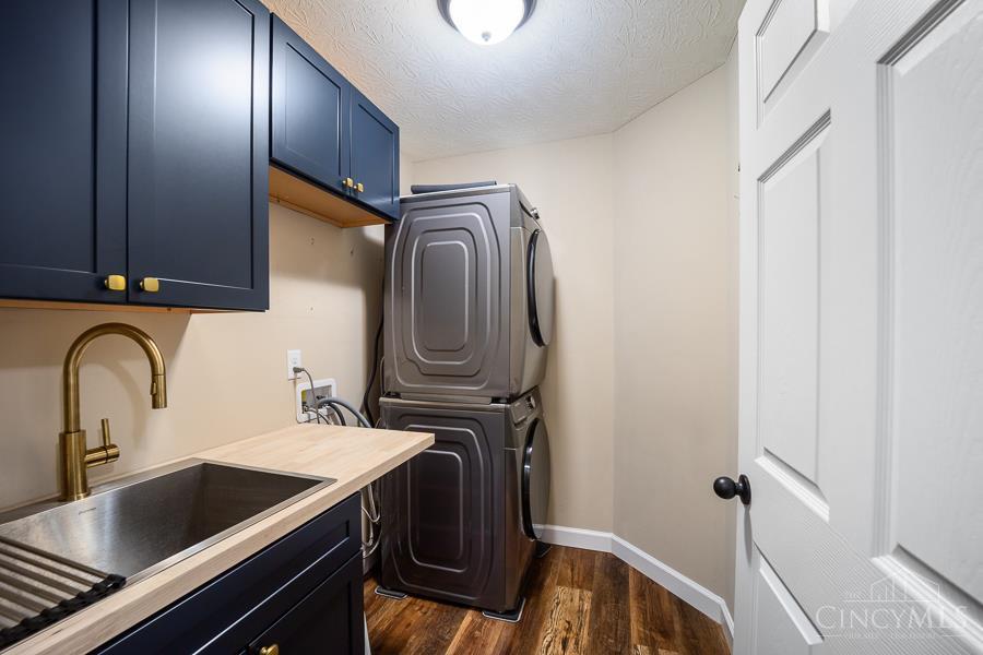 1119 Grants Pass Drive