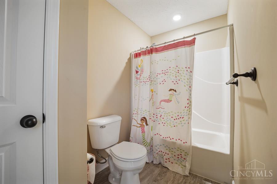 1119 Grants Pass Drive