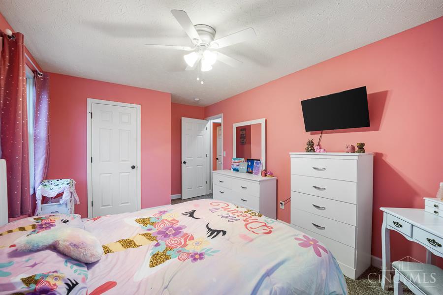 1119 Grants Pass Drive