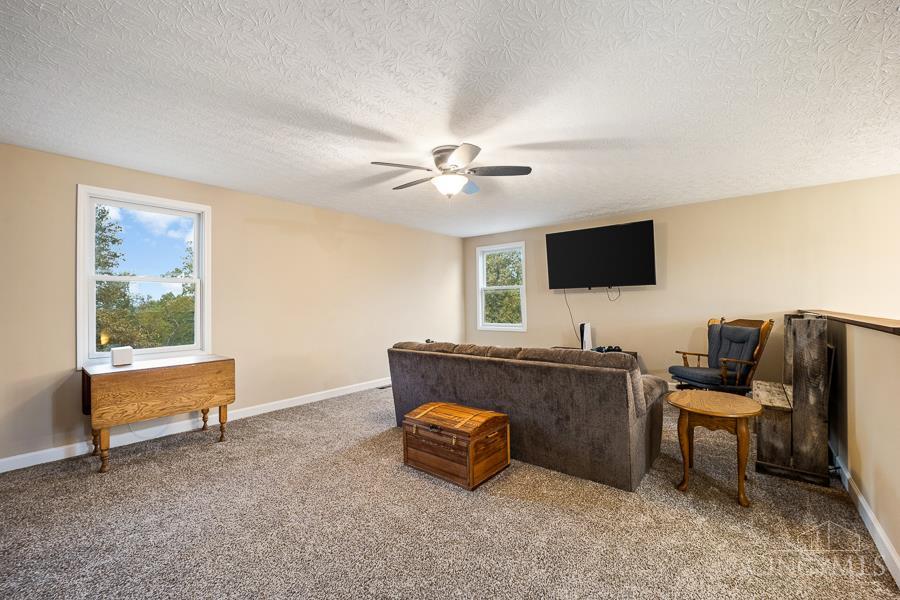 1119 Grants Pass Drive