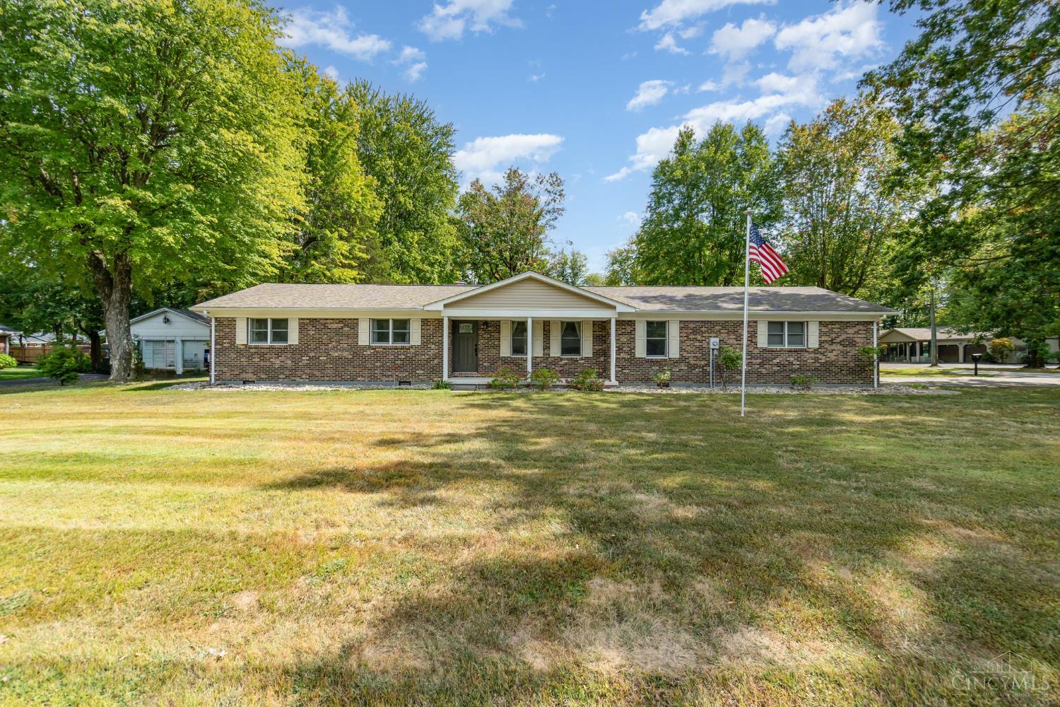 216 Red Bud Lane