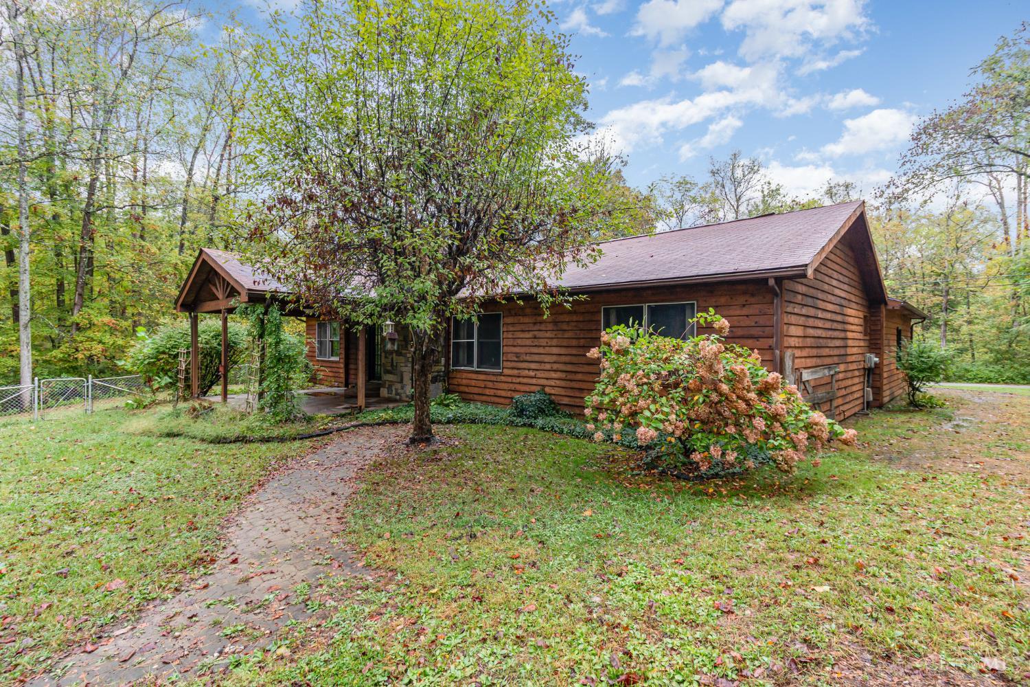 3685 Happy Hollow Road