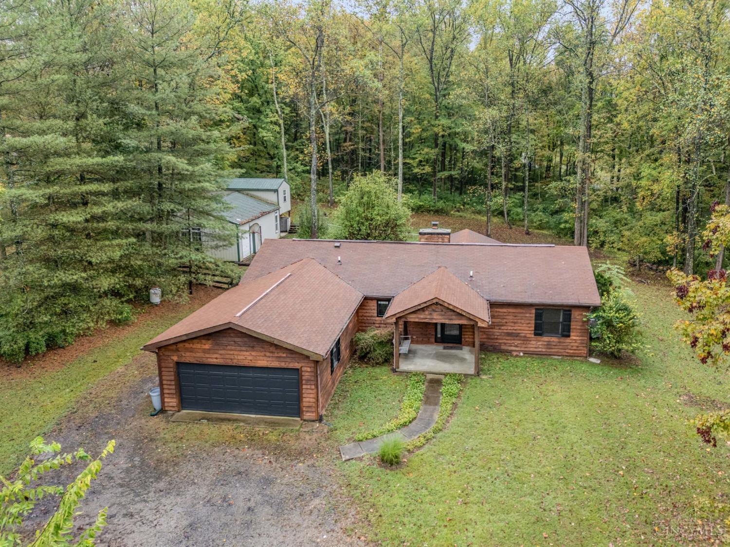 3685 Happy Hollow Road