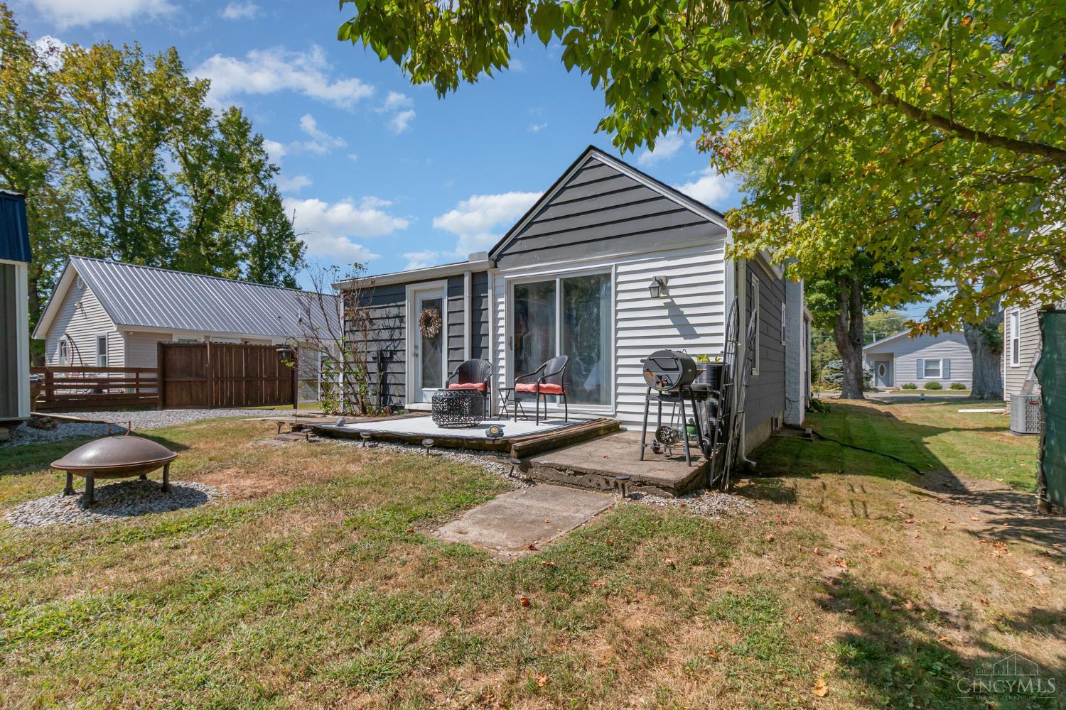 236 N East Street