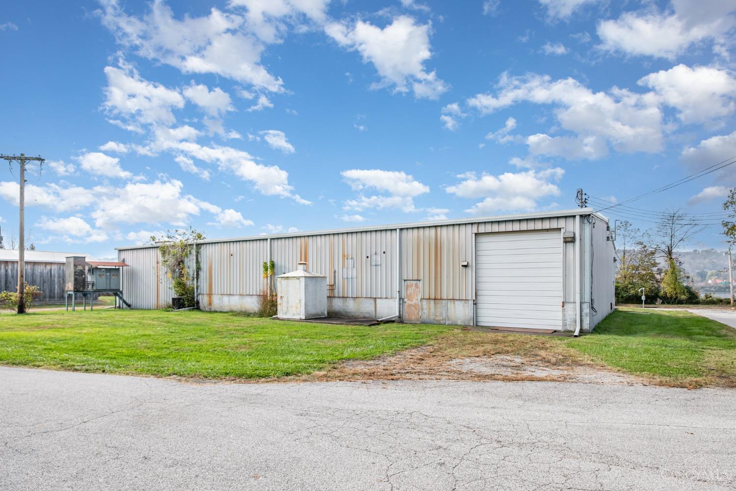 330 N Front Street