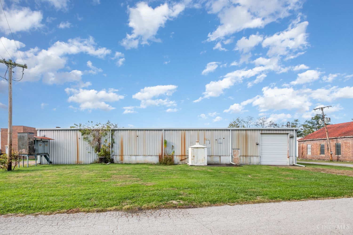 330 N Front Street