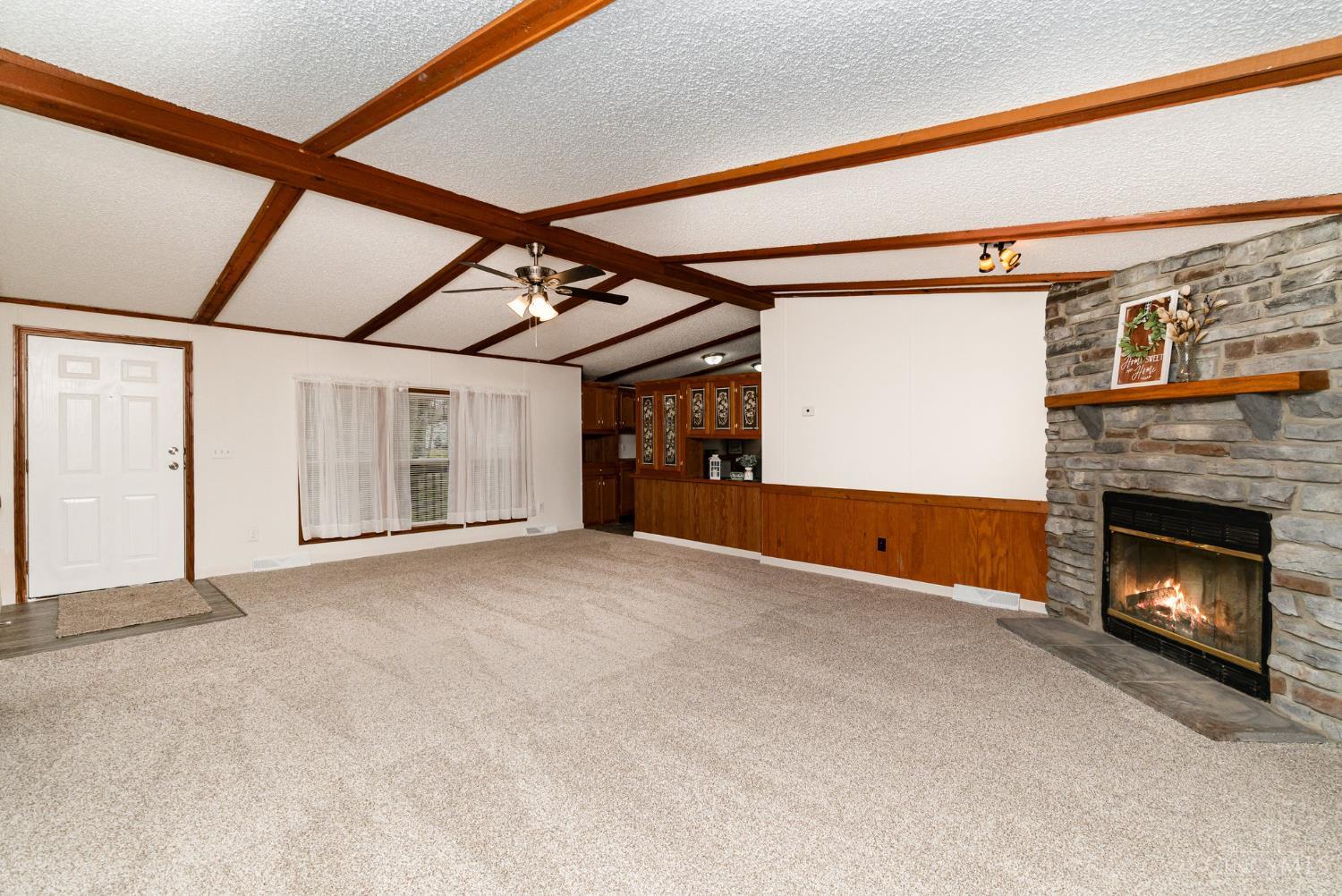 14084 Holiday Drive