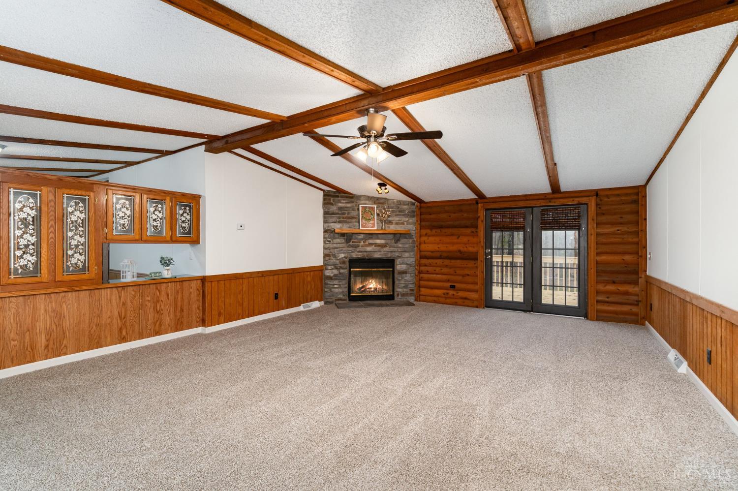 14084 Holiday Drive