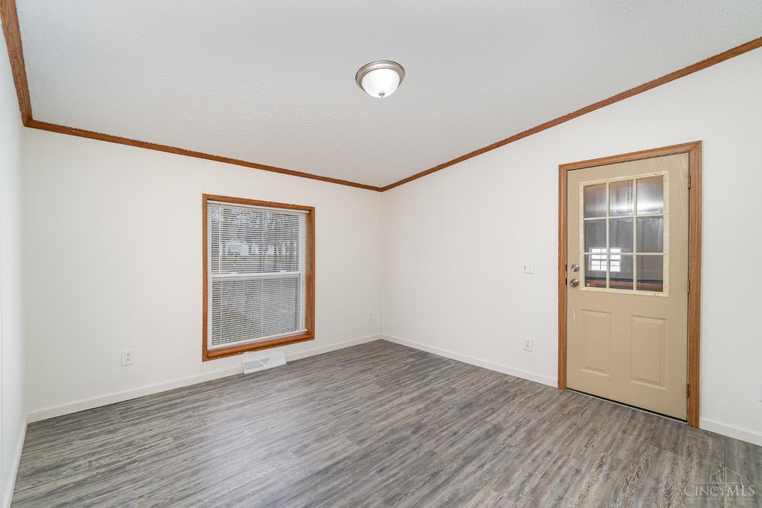 14084 Holiday Drive