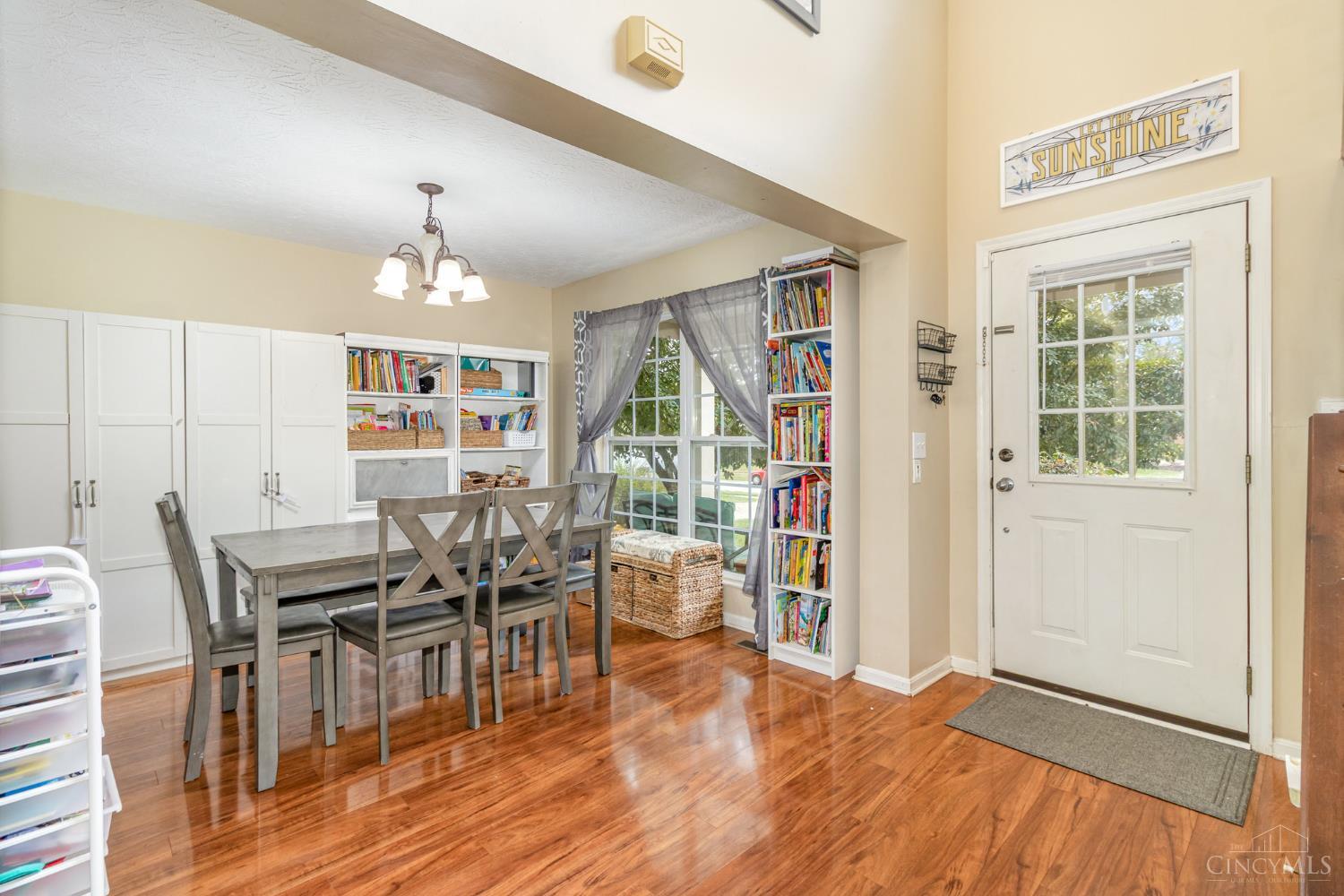 1575 Apple Court