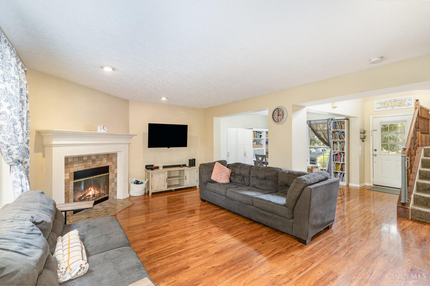 1575 Apple Court
