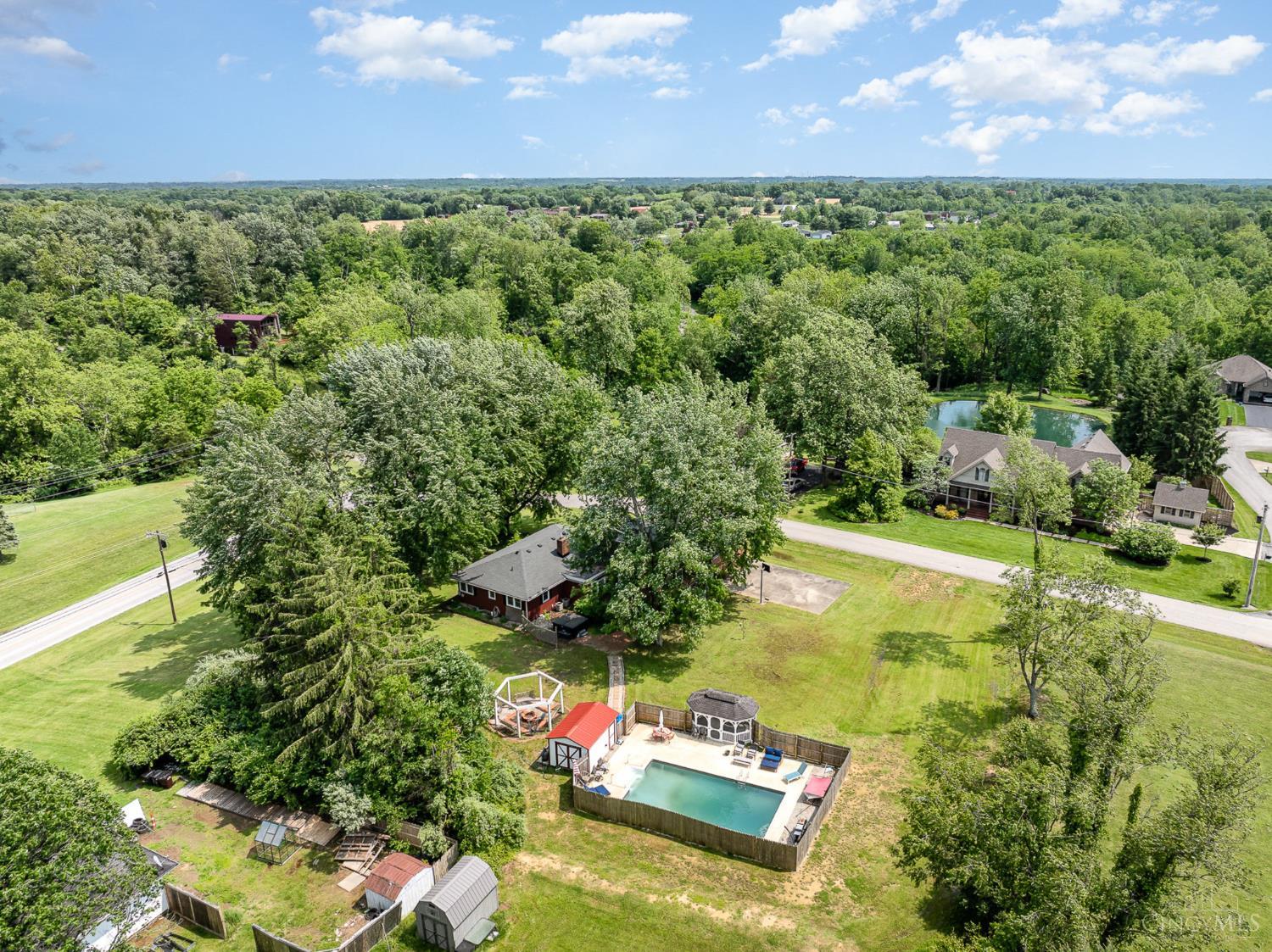 20 Lakeview Acres Drive