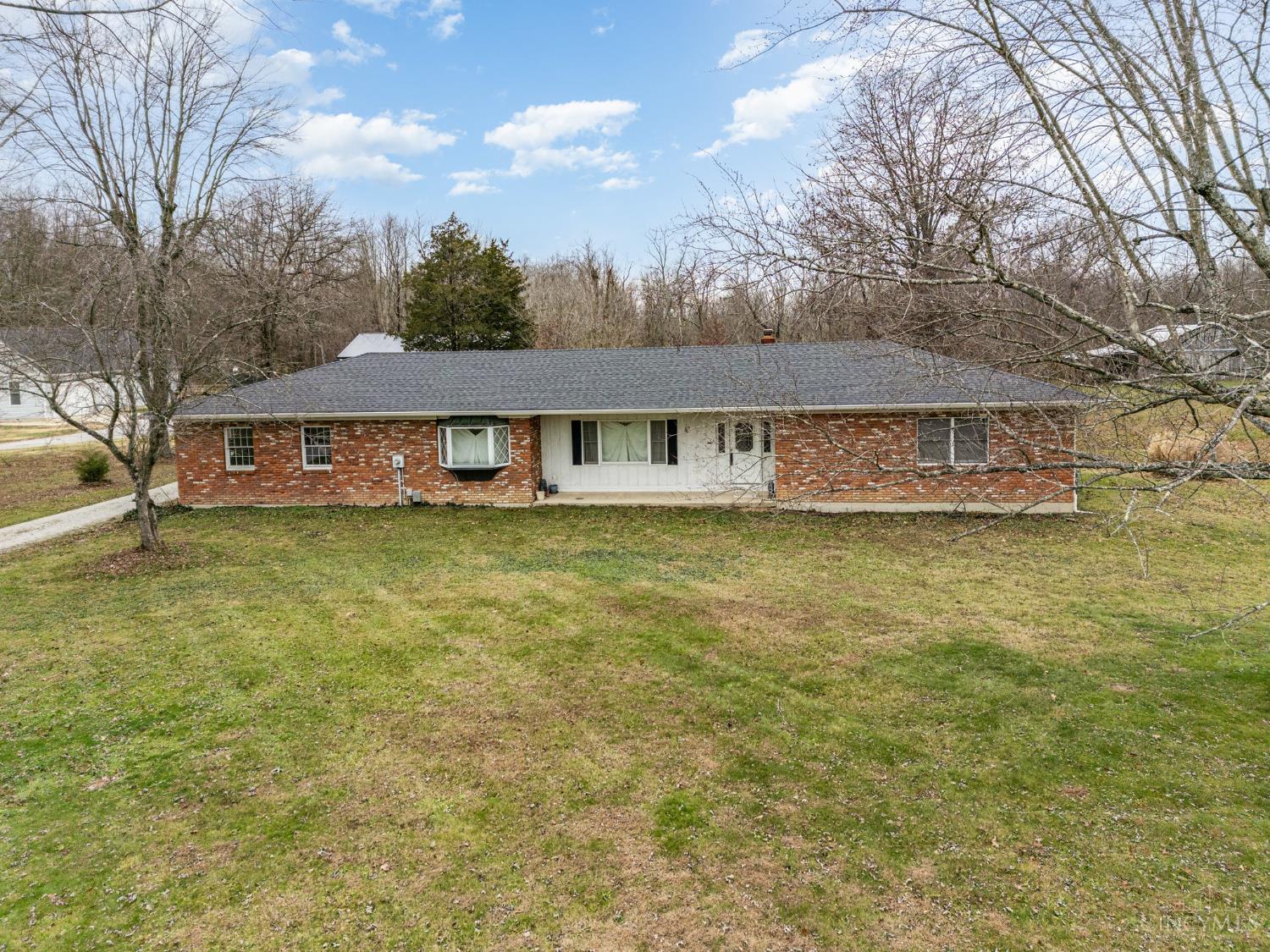 4635 Elmwood Road