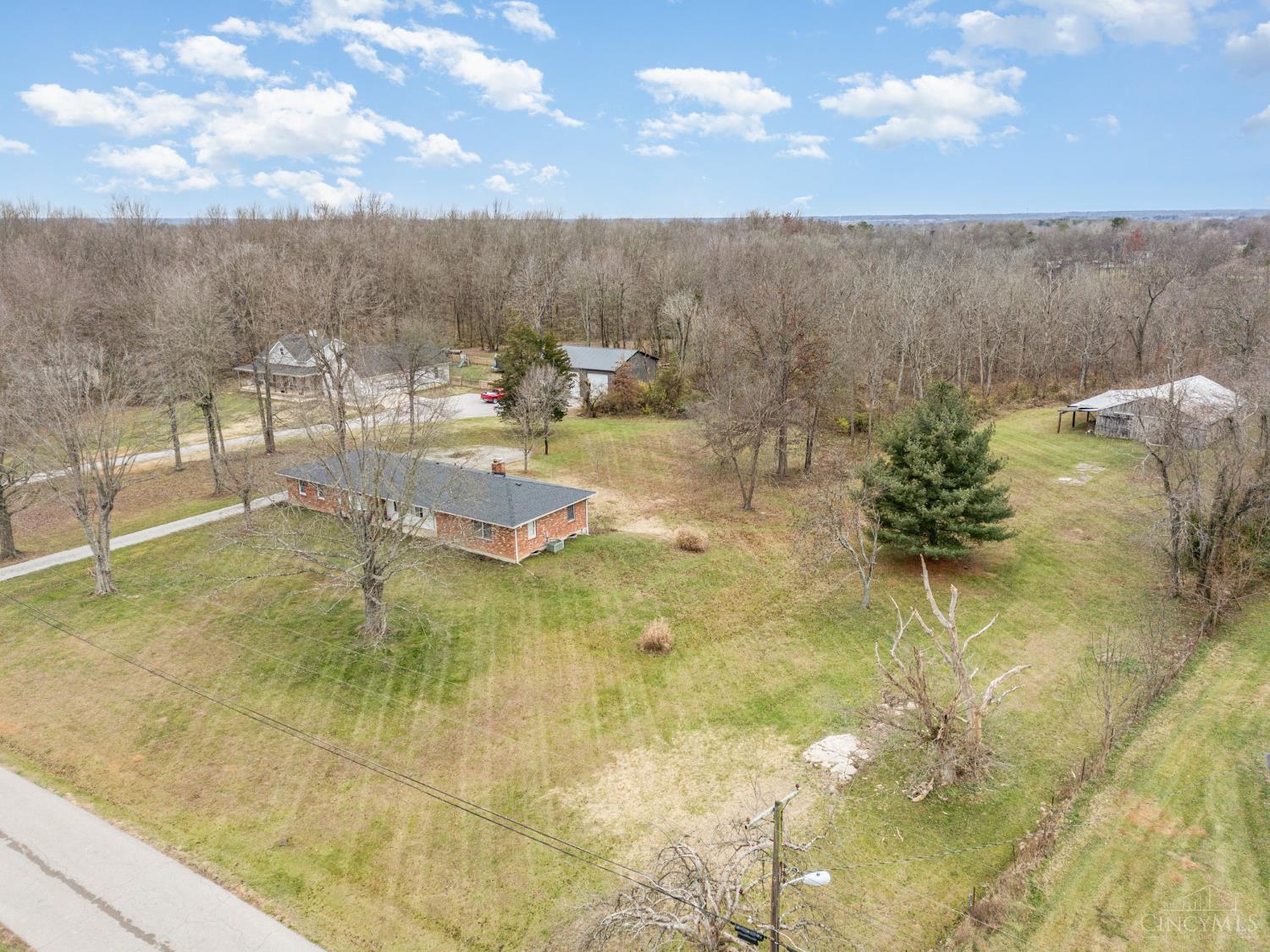 4635 Elmwood Road