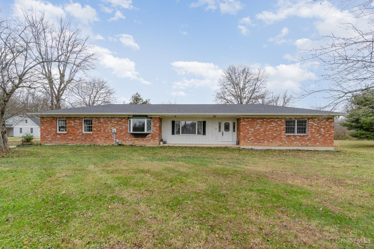 4635 Elmwood Road