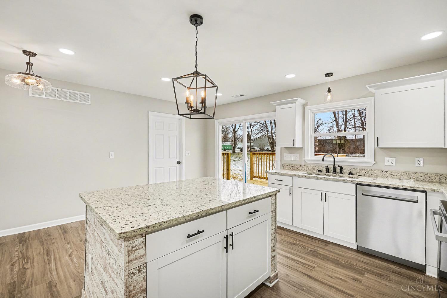 401 Elmwood Court
