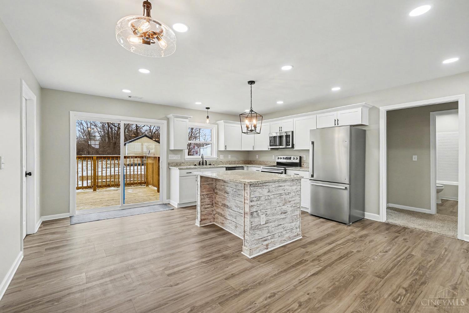 401 Elmwood Court