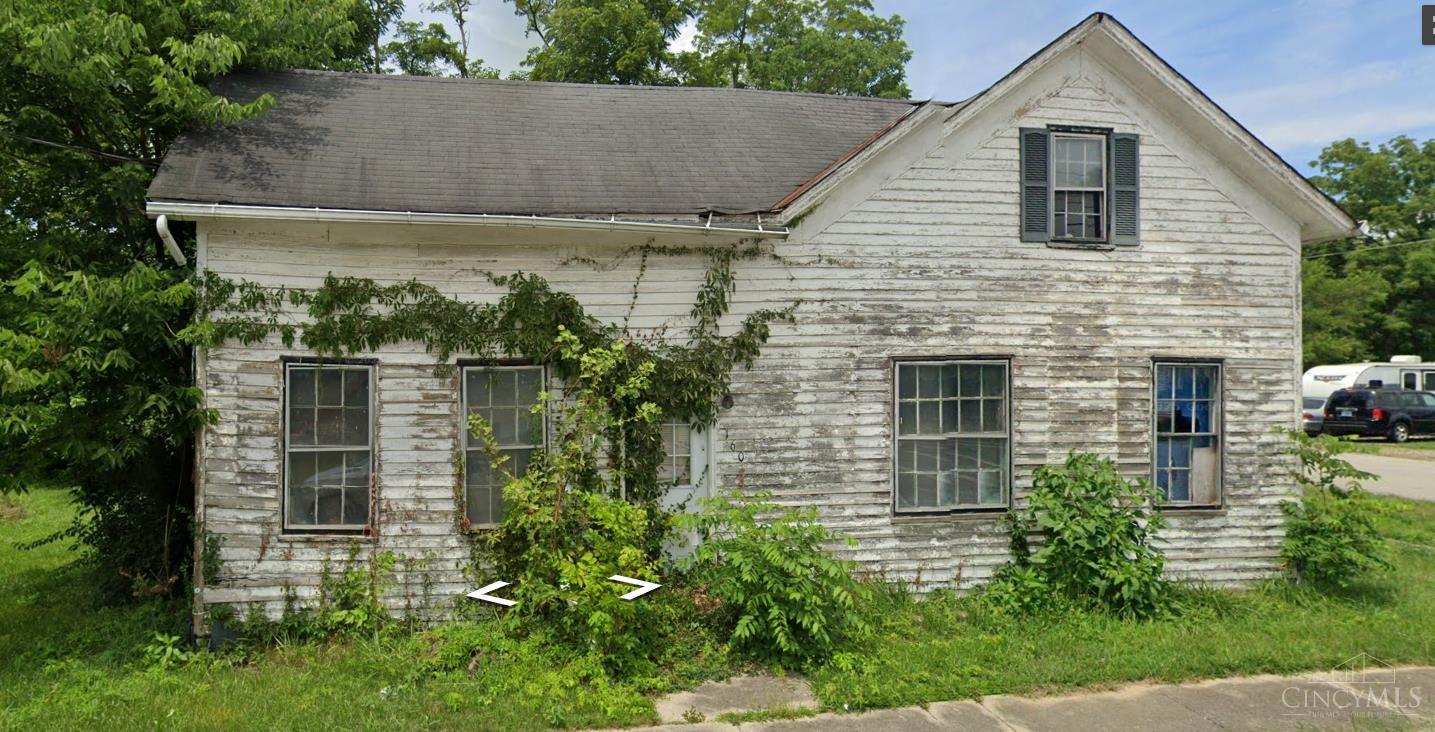 160 S Apple Street