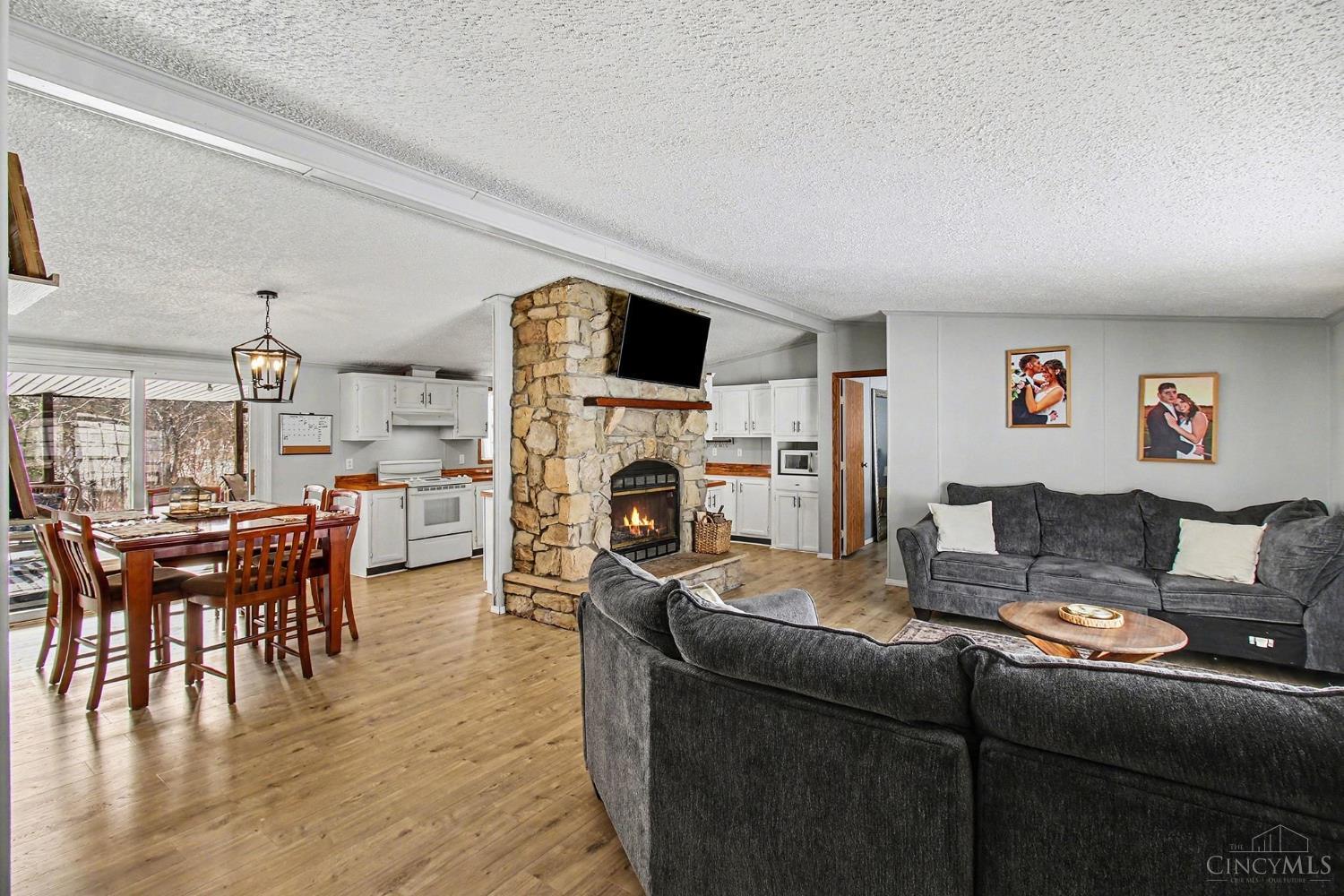 14240 Brier Hill Road