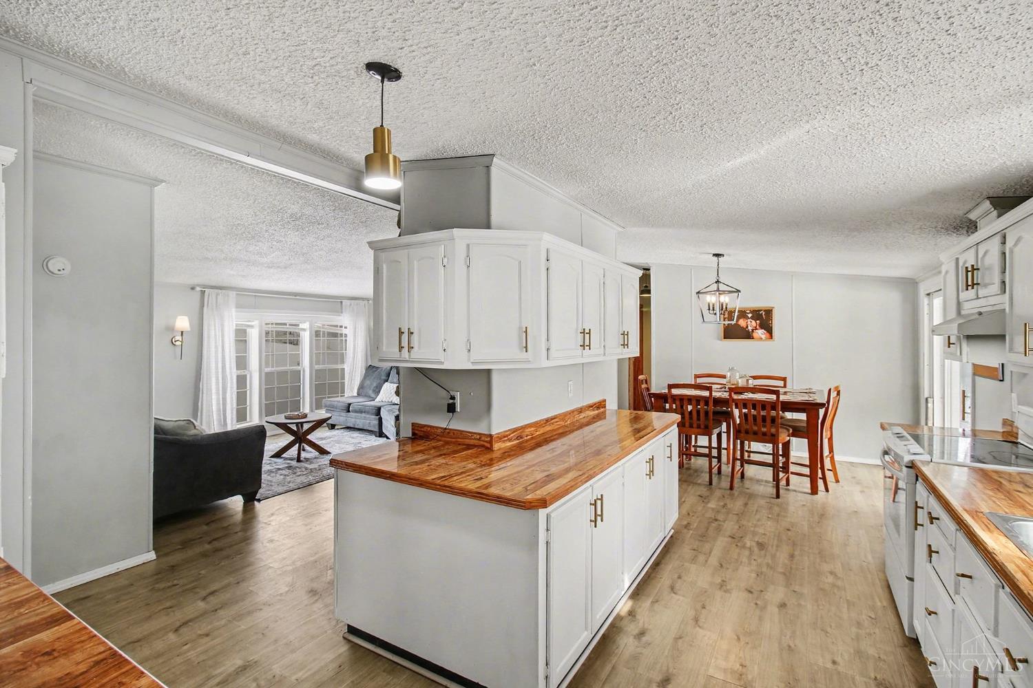 14240 Brier Hill Road