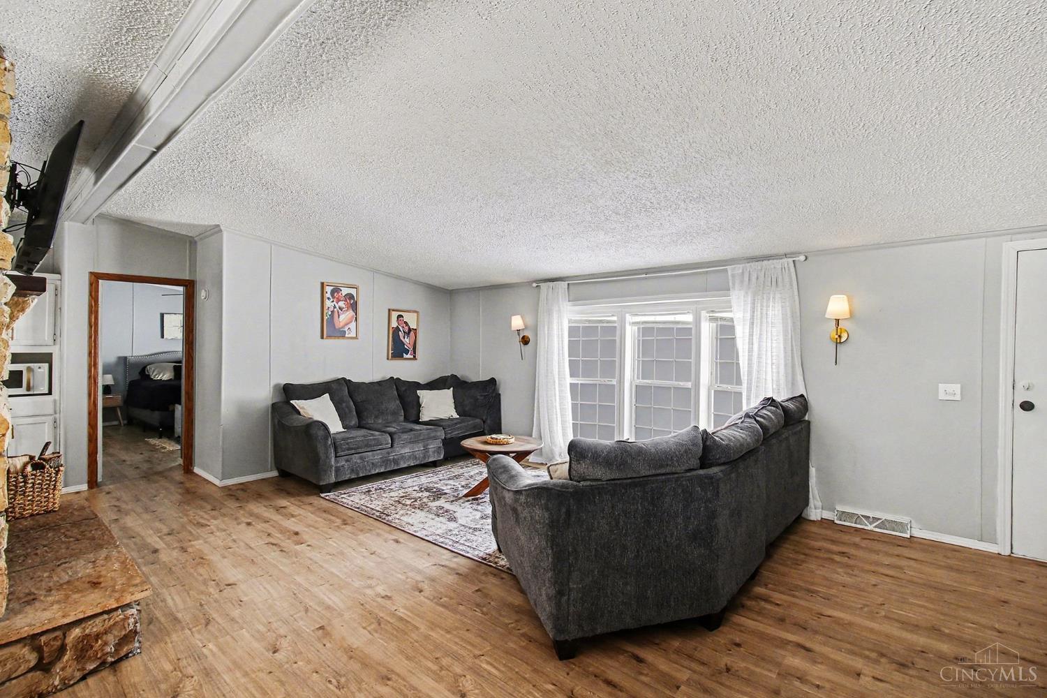 14240 Brier Hill Road